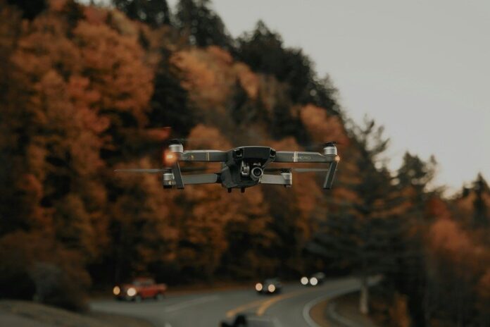 Nadzor prometa_dron