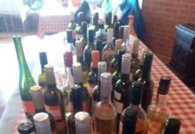 Zaprimanje uzoraka za ocjenjivanje vina u Garešnici