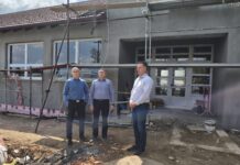 Župan Marušić i načelnik Bašljan obišli radove na Područnoj školi u Palešniku, završetak se očekuje krajem svibnja